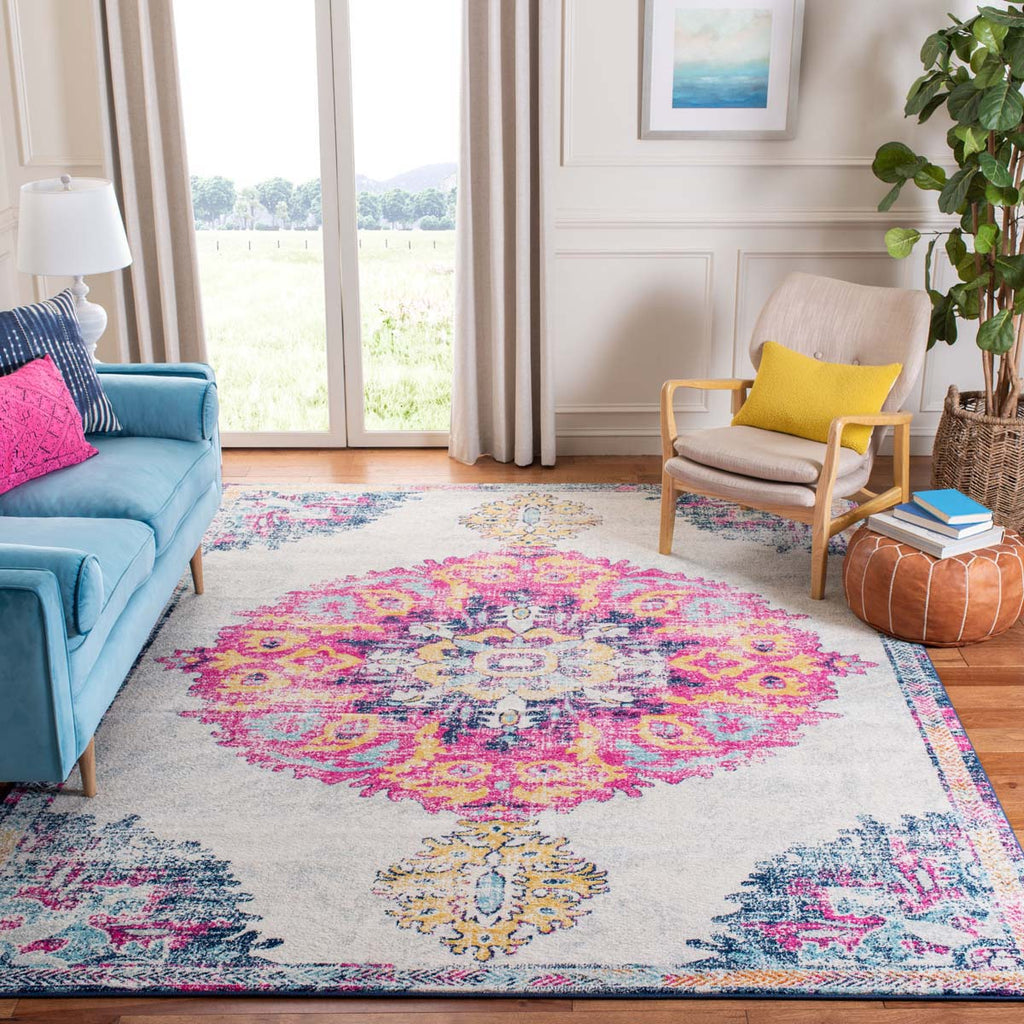 Safavieh Madison 900 Rug Collection MAD913A - Ivory / Fuchsia