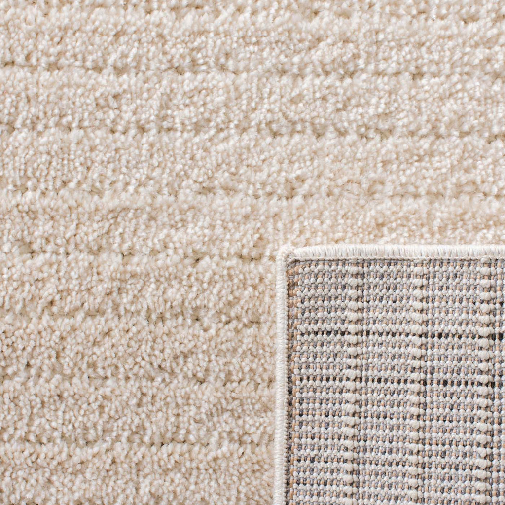 Martha Stewart Rug Collection: MSR0787C - Ivory