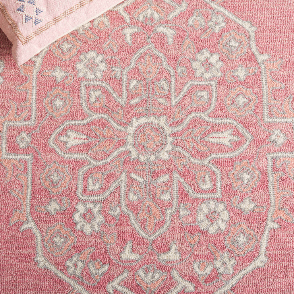 Safavieh Martha Stewart Rug Collection: MSR3370U-9 - Pink / Ivory