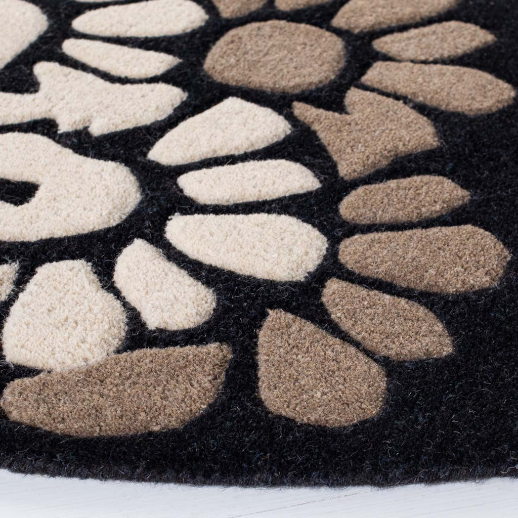 Martha Stewart Rug Collection MSR4730A - Silhouette