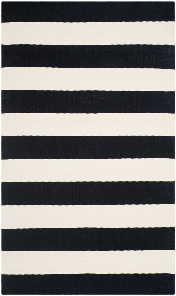 Safavieh Montauk Rug Collection MTK712D - Black / Ivory