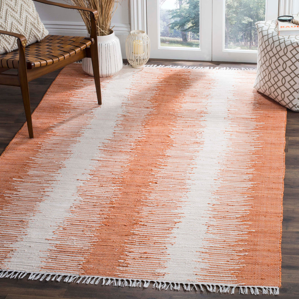 Safavieh Montauk Rug Collection MTK751C - Orange
