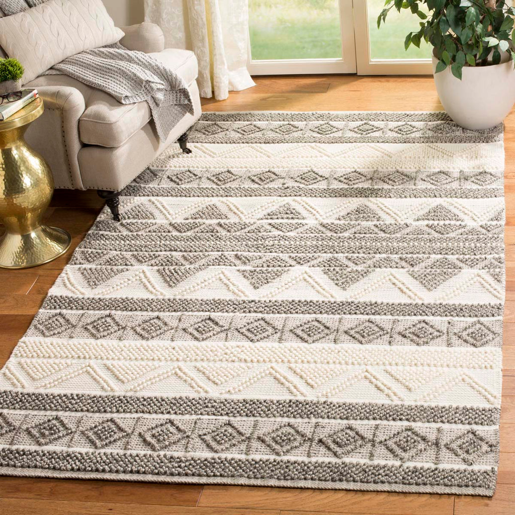 Safavieh Natura Rug Collection NAT104A - Ivory / Grey