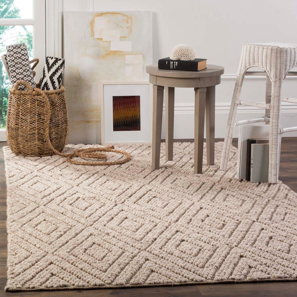 Safavieh Natura Rug Collection NAT623B - Beige