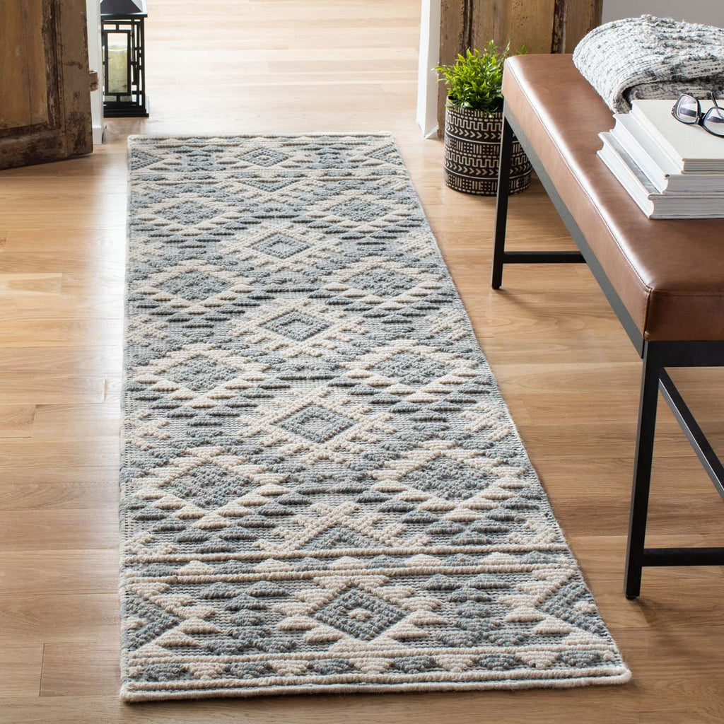 Safavieh Natura Rug Collection NAT629J - Cream / Aqua