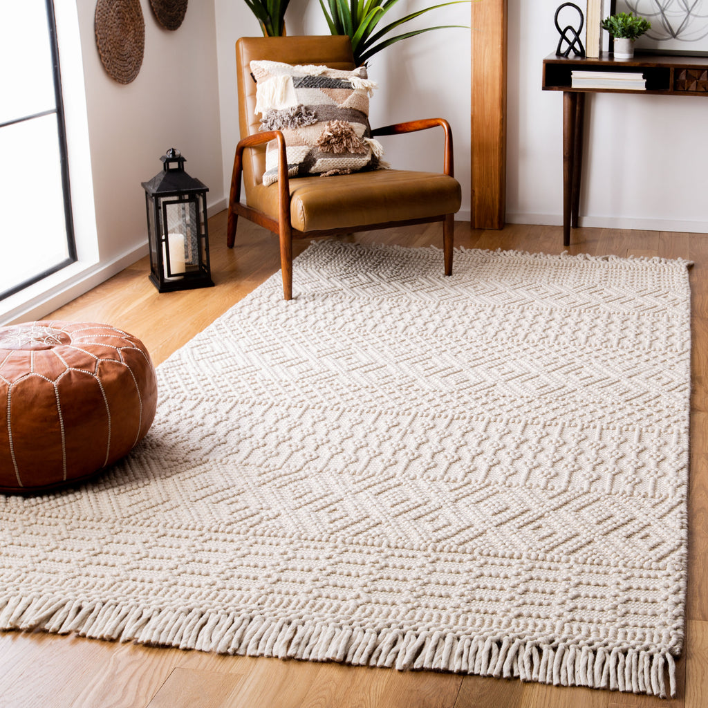 Safavieh Natura Rug Collection NAT852B - Ivory