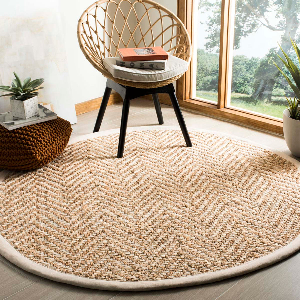 Safavieh Natural Fiber Rug Collection NF264A - Ivory / Natural