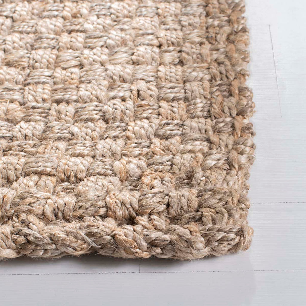 Safavieh Natural Fiber Rug Collection NF268A - Natural