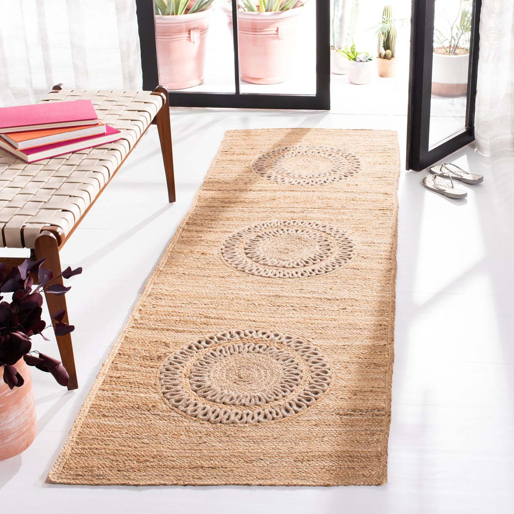 Safavieh Natural Fiber Rug Collection NF372B - Beige