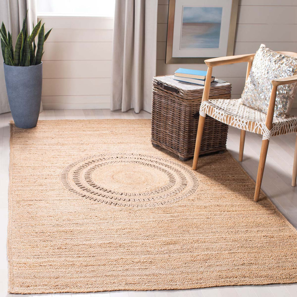 Safavieh Natural Fiber Rug Collection NF372B - Beige