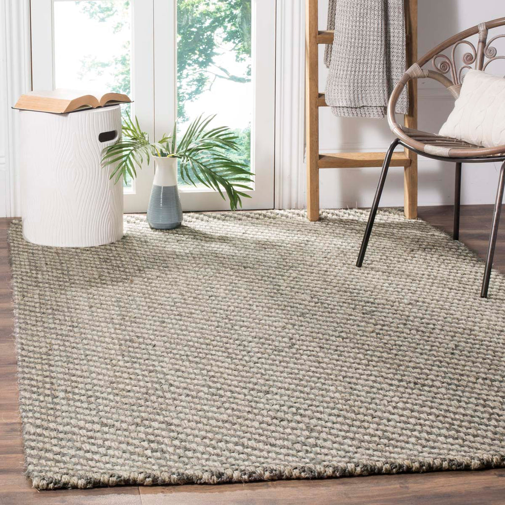 Safavieh Natural Fiber Rug Collection NF470A - Natural / Grey