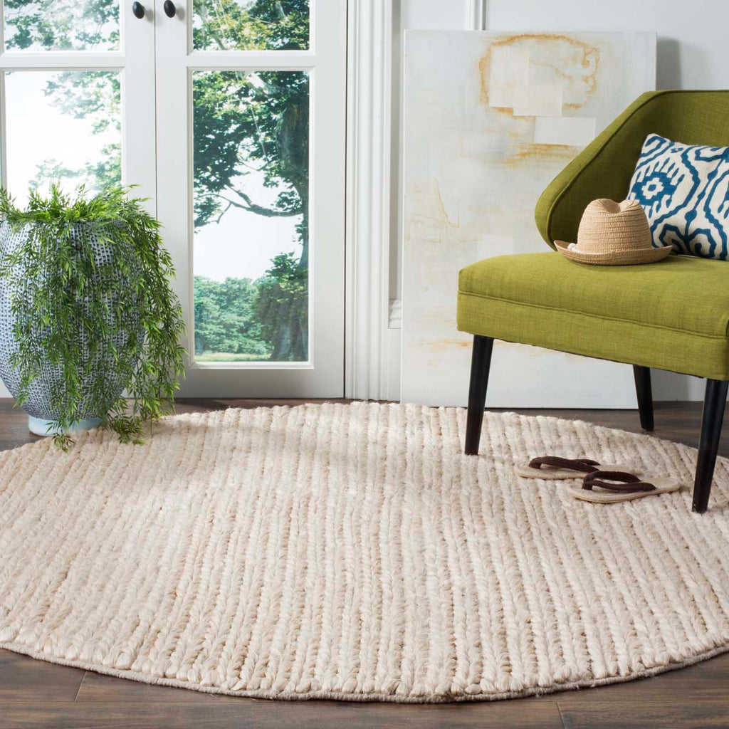 Safavieh Natural Fiber Rug Collection NF520A - Ivory