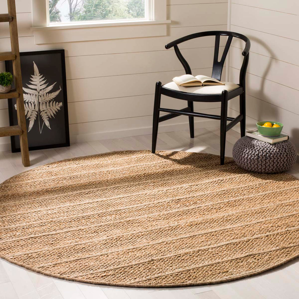 Safavieh Natural Fiber Rug Collection NF550A - Natural / Light Grey