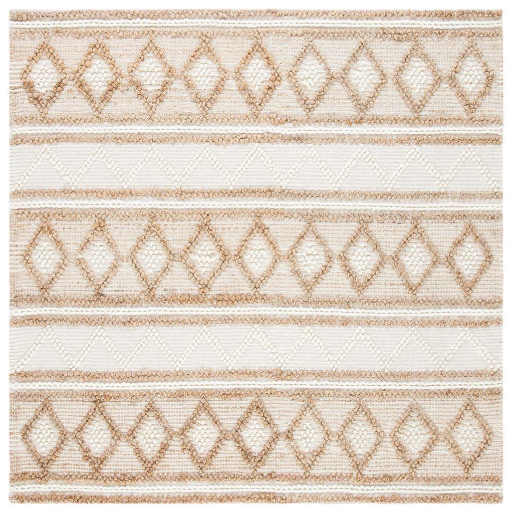 Safavieh Natural Fiber Rug Collection NF866A - Beige / Ivory