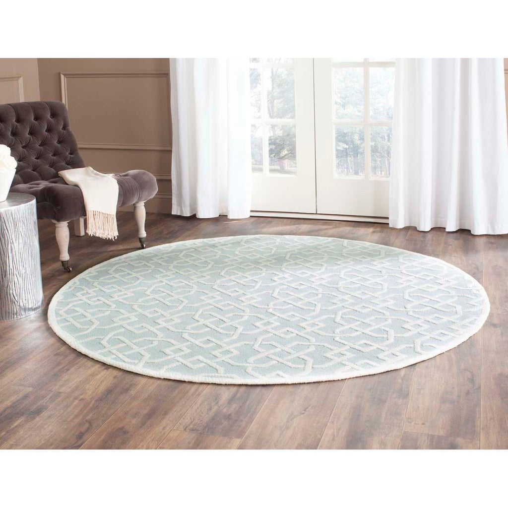 Safavieh Newport Rug Collection NPT441B - Light Blue / White