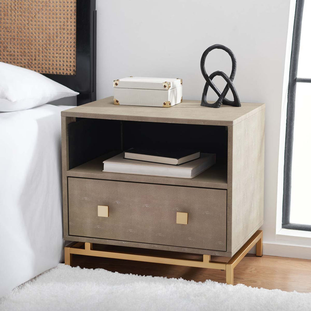 Safavieh Meilana 1 Shelf 1 Drawer Nightstand - Light Taupe / Brass