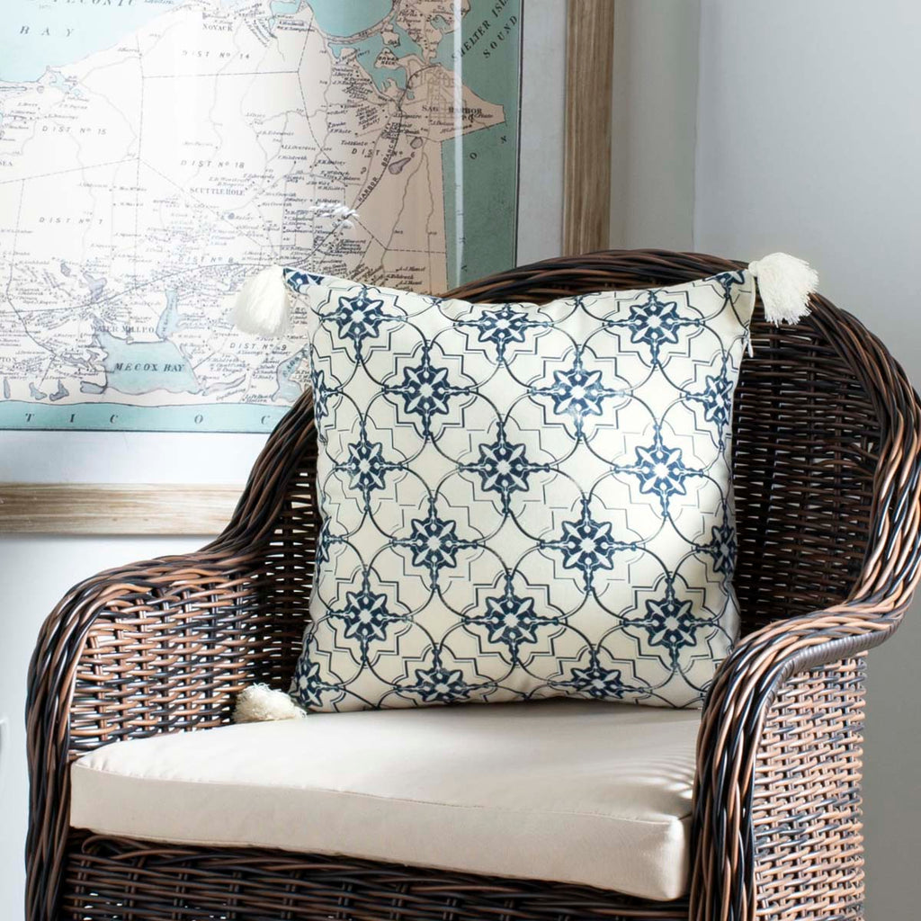 Safavieh Mariella Pillow - White/Blue