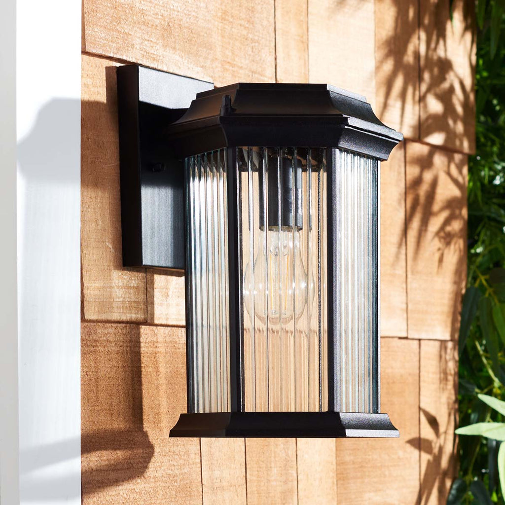 Safavieh Hylan Outdoor Wall Sconce - Black (Set of 2)