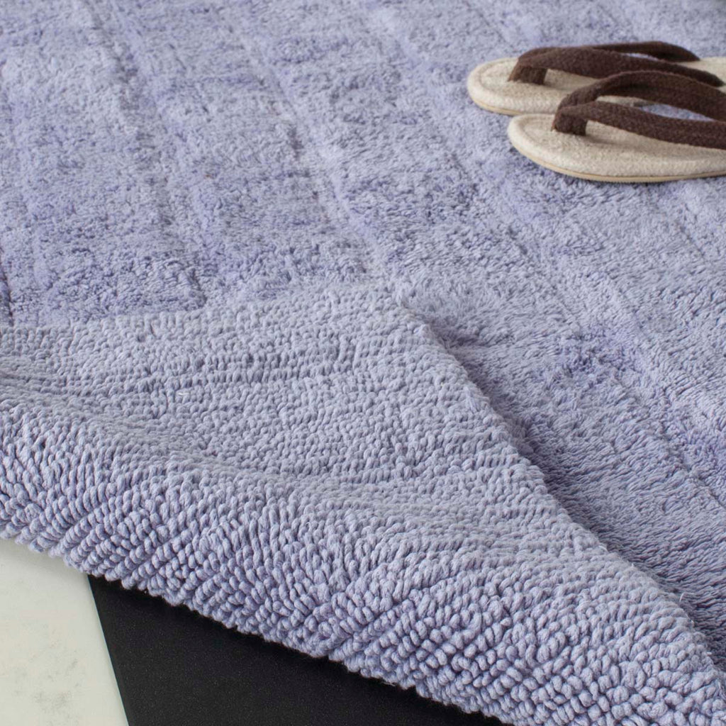 Safavieh Spa Stripe Tufted Bathmat  - Light Purple