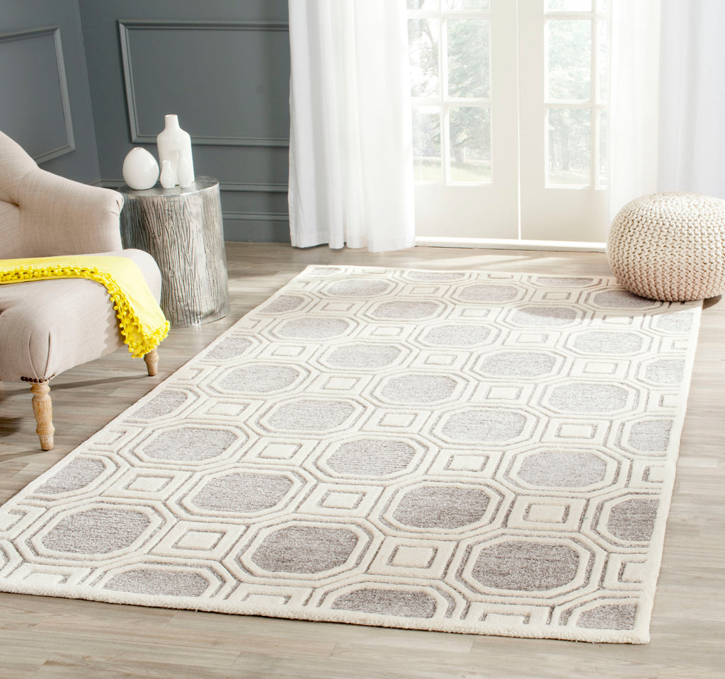 Glam Area Rug, PRE153G, 120 X 180 cm in Silver