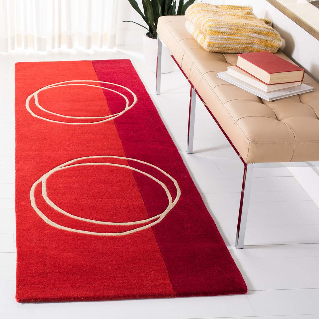 Safavieh Rodeo Drive Rug Collection RD624A - Red/Cream