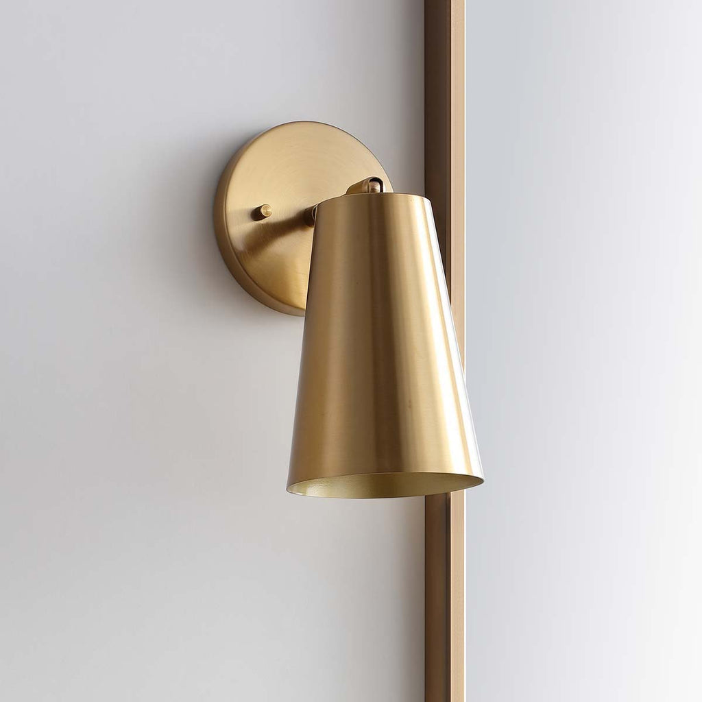 Safavieh Leonardo Wall Sconce-Brass Gold