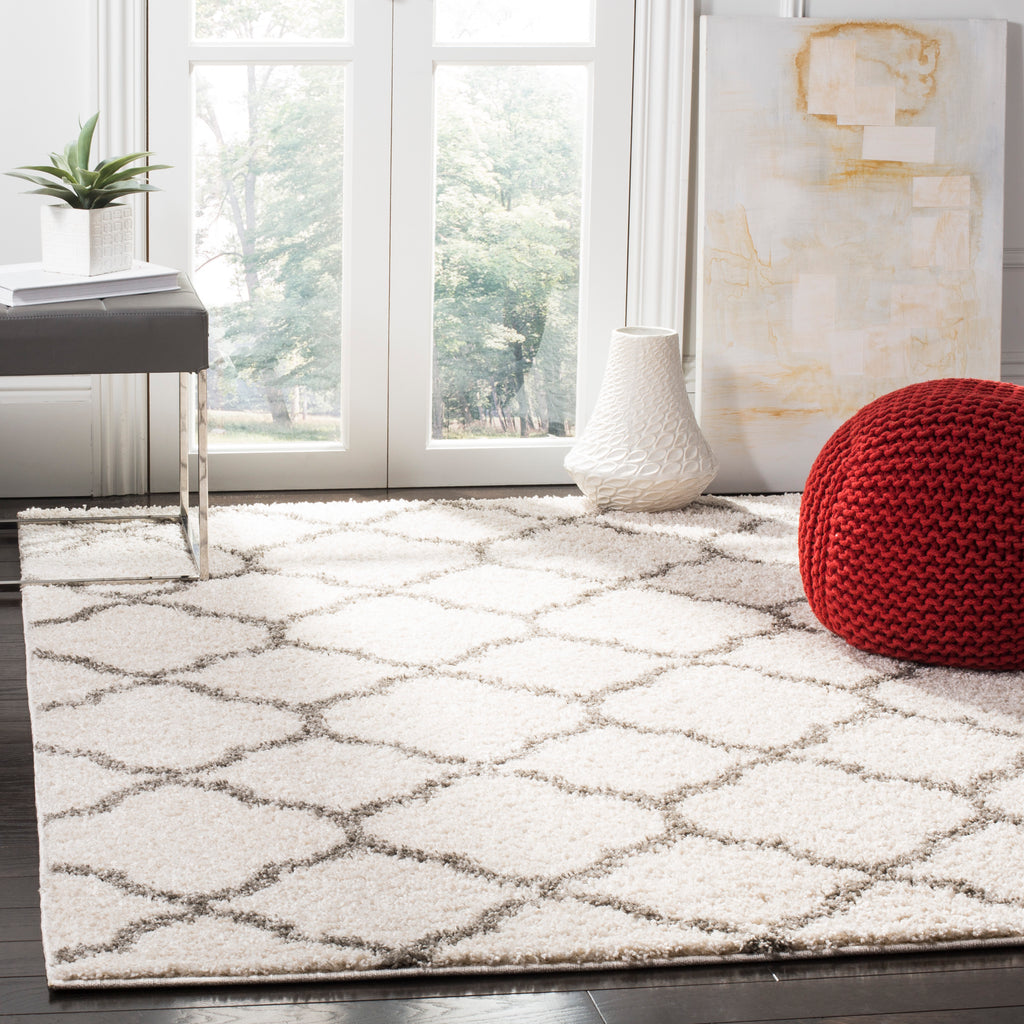 Geometric Area Rug, SG168B, 120 X 180 cm in Ivory / Grey