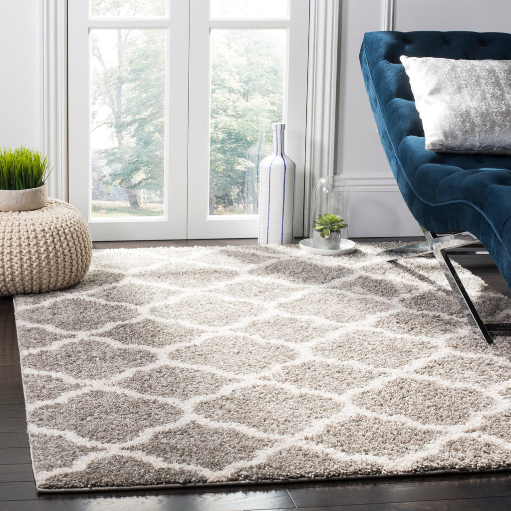 Geometric Area Rug, SG168C, 160 X 230 cm in Grey / Ivory