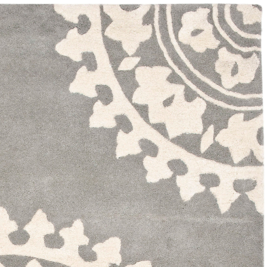 Pattern Area Rug, SOH732K, 160 X 230 cm in Light Grey / Ivory