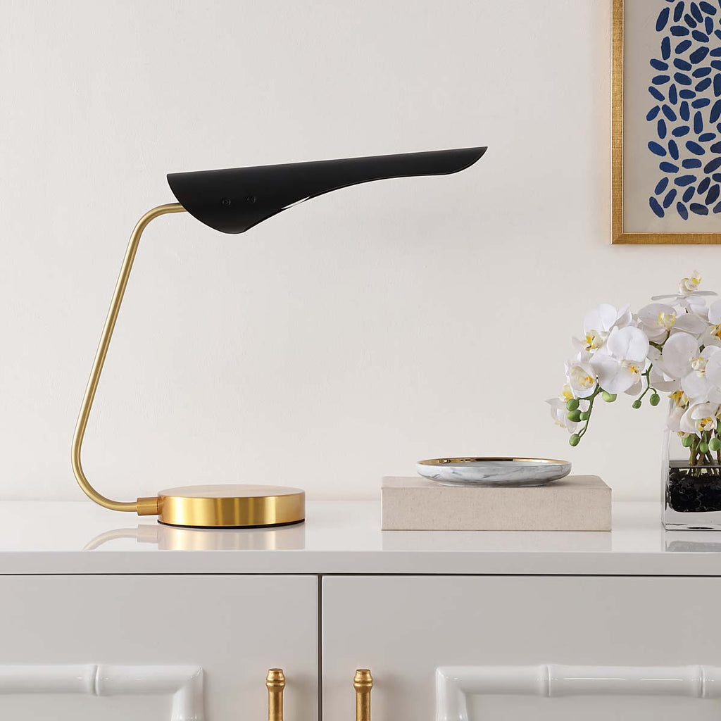 Fynn, 16.5 Inch, Iron Table Lamp | Safavieh - TBL4541 - Black / Brass