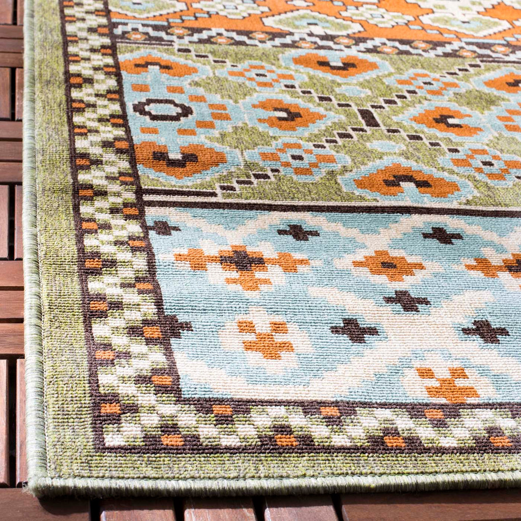 Safavieh Veranda 093 Rug, VER093