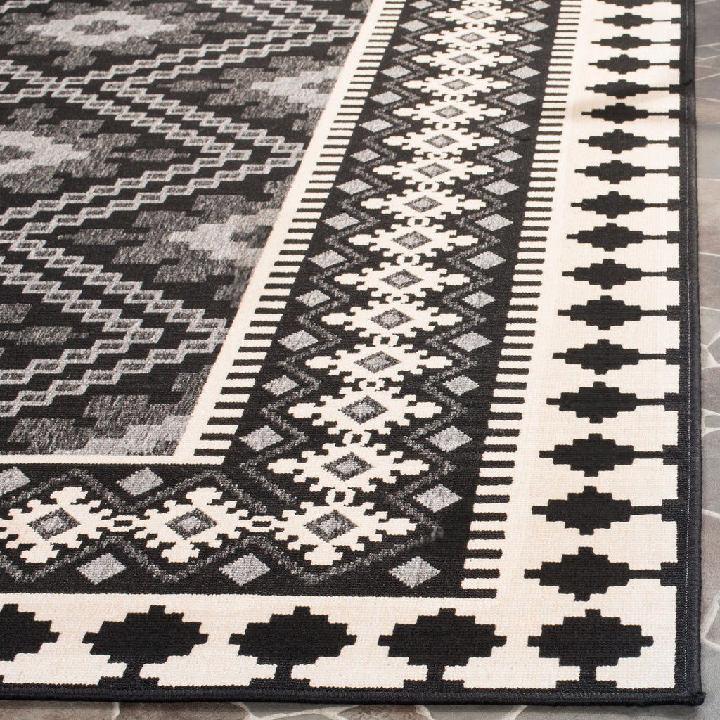 Safavieh Veranda Rug Collection: VER099-0725 - Black / Creme