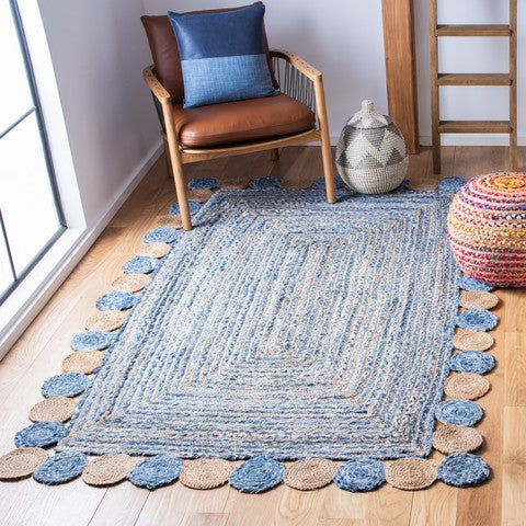 Safavieh Cape Cod Rug Collection CAP201C - Blue / Beige