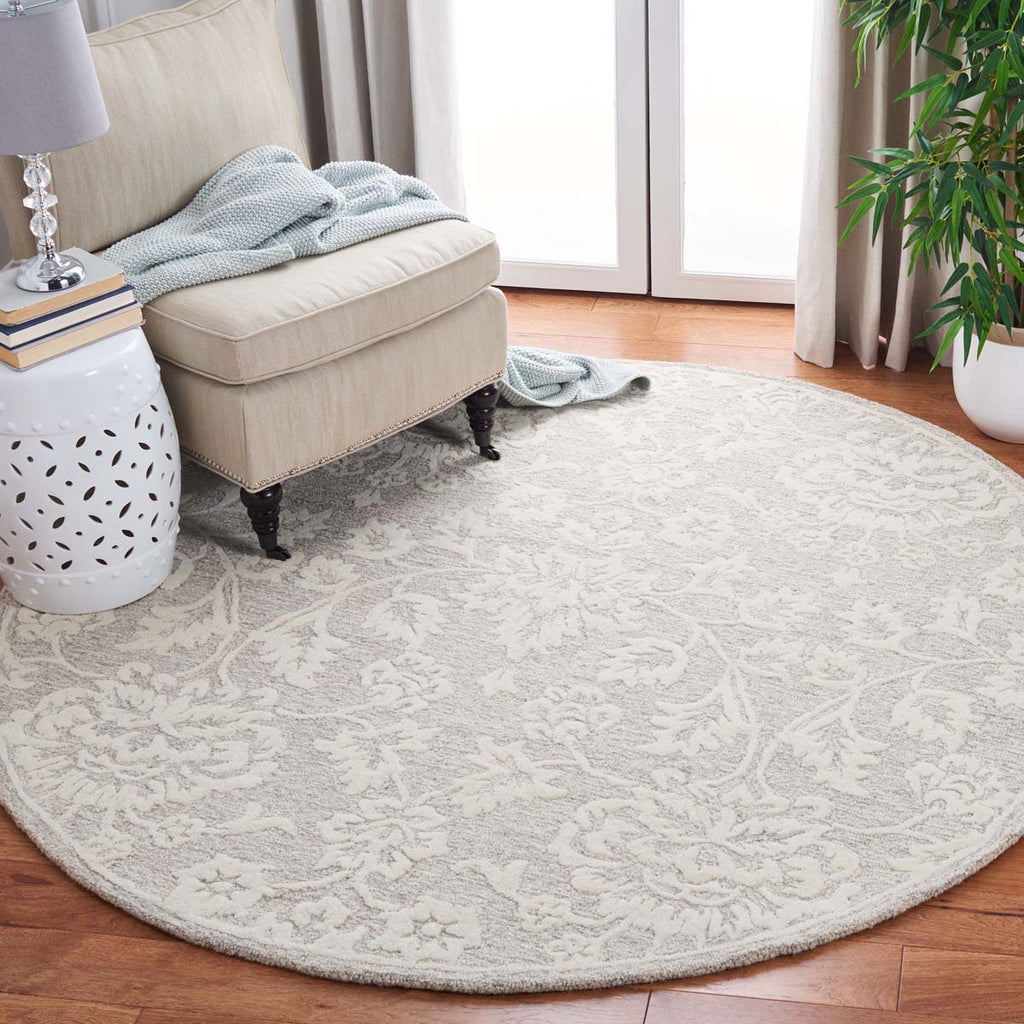 Safavieh Glamour Rug Collection GLM651B - Beige / Ivory