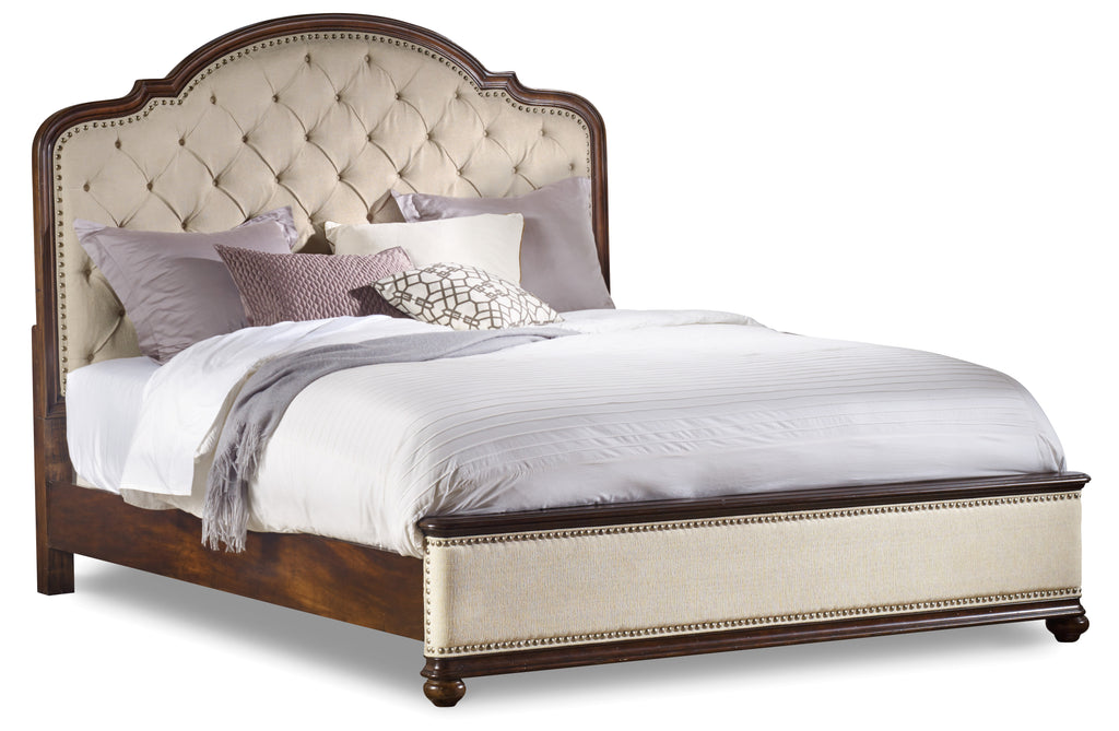 Leesburg King Upholstered Bed with Wood Rails | Hooker Furniture - 5381-90966