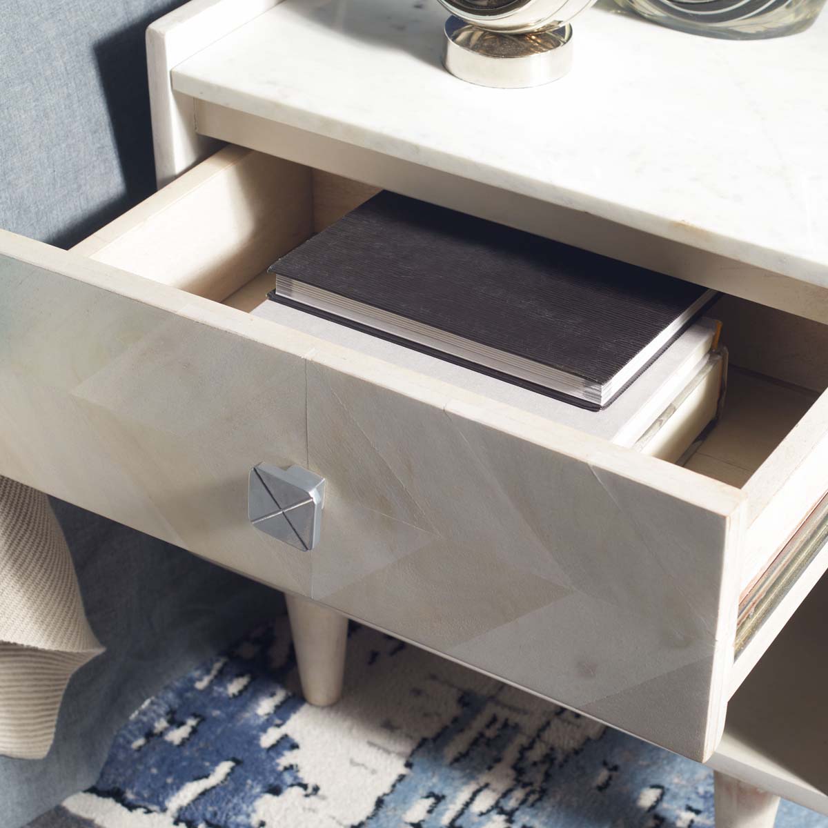 Safavieh Tahseen Parquet Nightstand White Washed Silver
