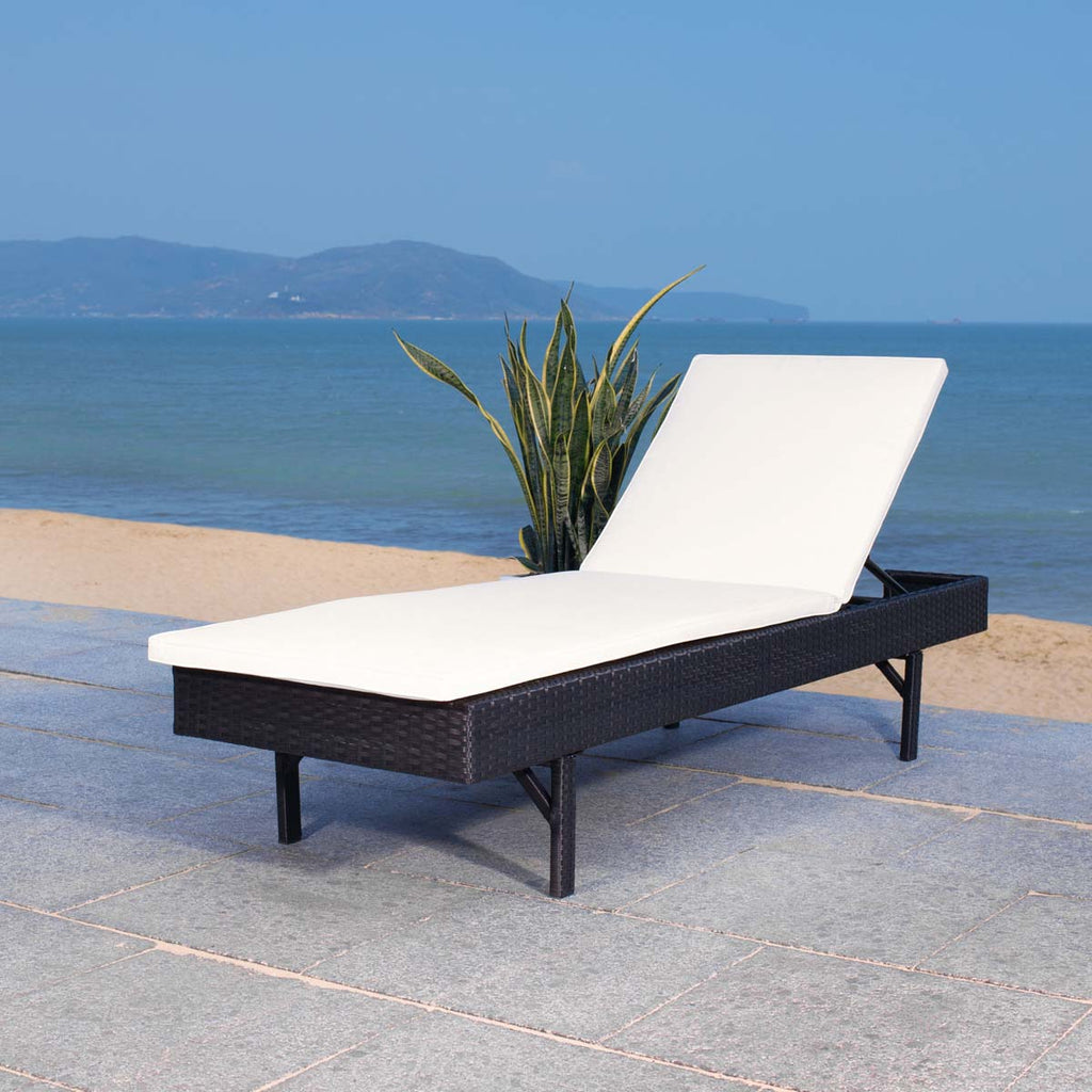 Safavieh Cam Sunlounger - Black